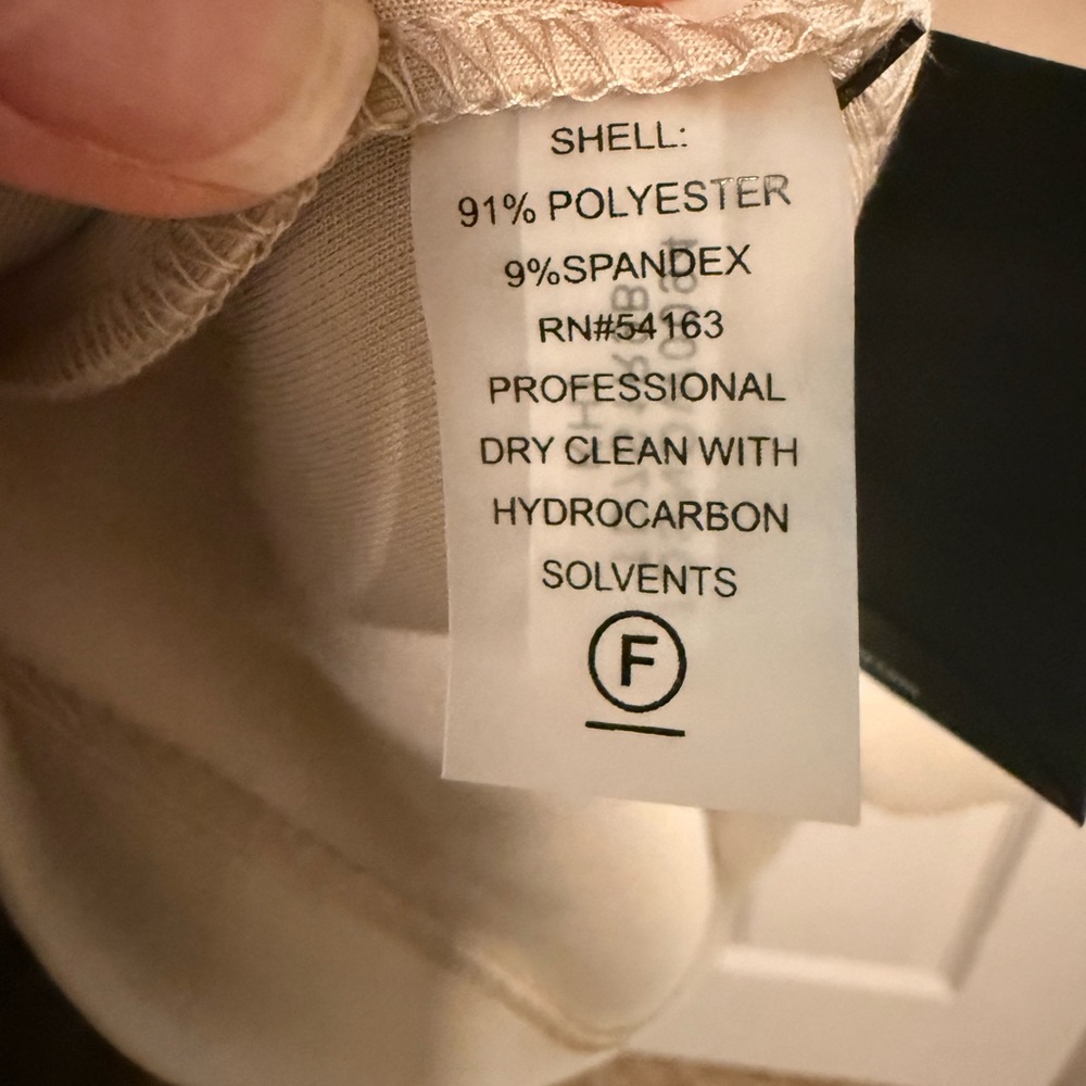Tommy Hilfiger Beige/ tan Dress with White Accents - Picture 9 of 10